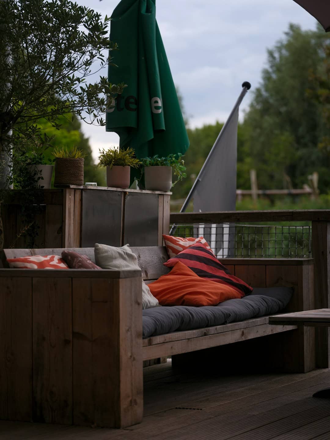 Nettoyage de terrasse bois composite