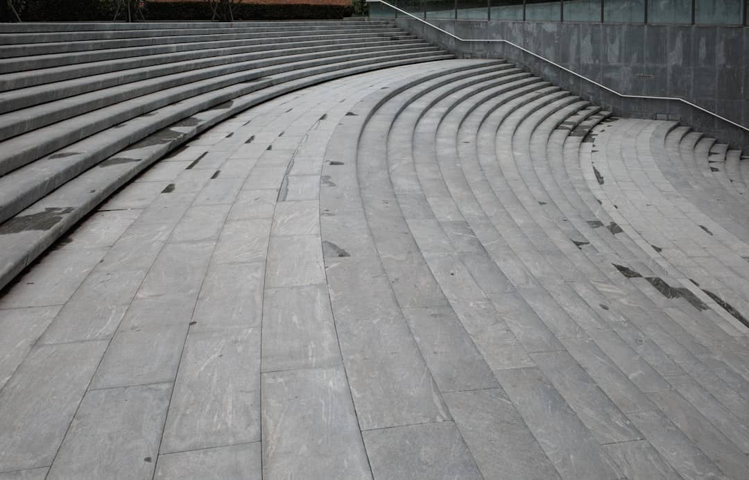 Nettoyage de dalles béton sur terrasse